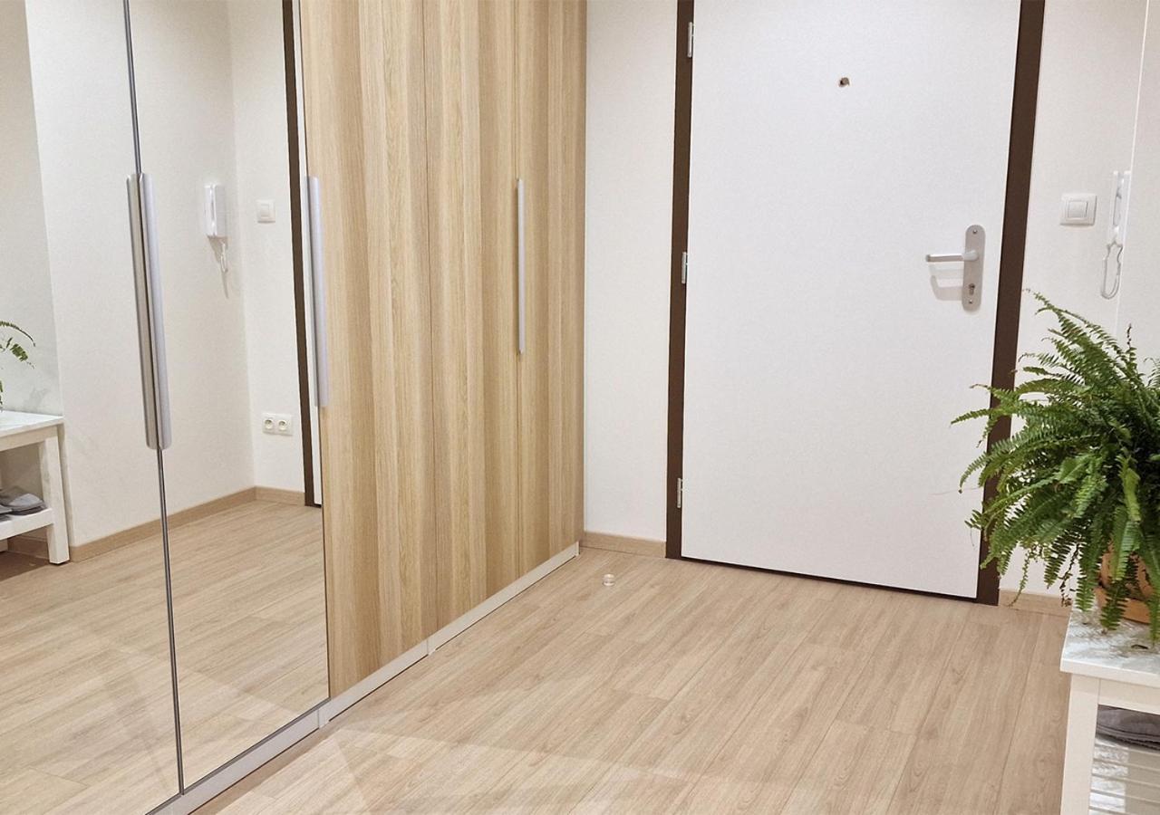 New Cozy 2 Room Pink Apartment Bratislava 058 Εξωτερικό φωτογραφία