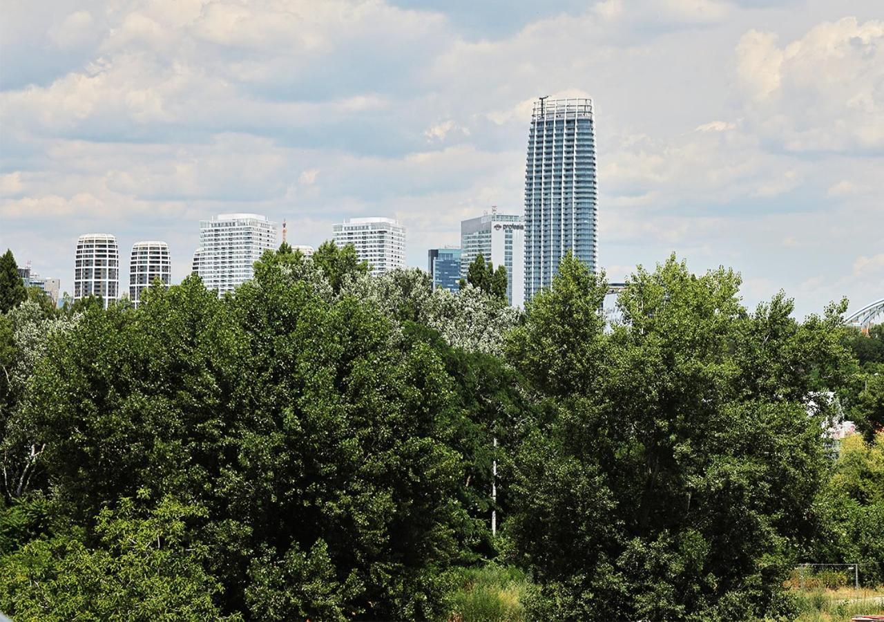 New Cozy 2 Room Pink Apartment Bratislava 058 Εξωτερικό φωτογραφία